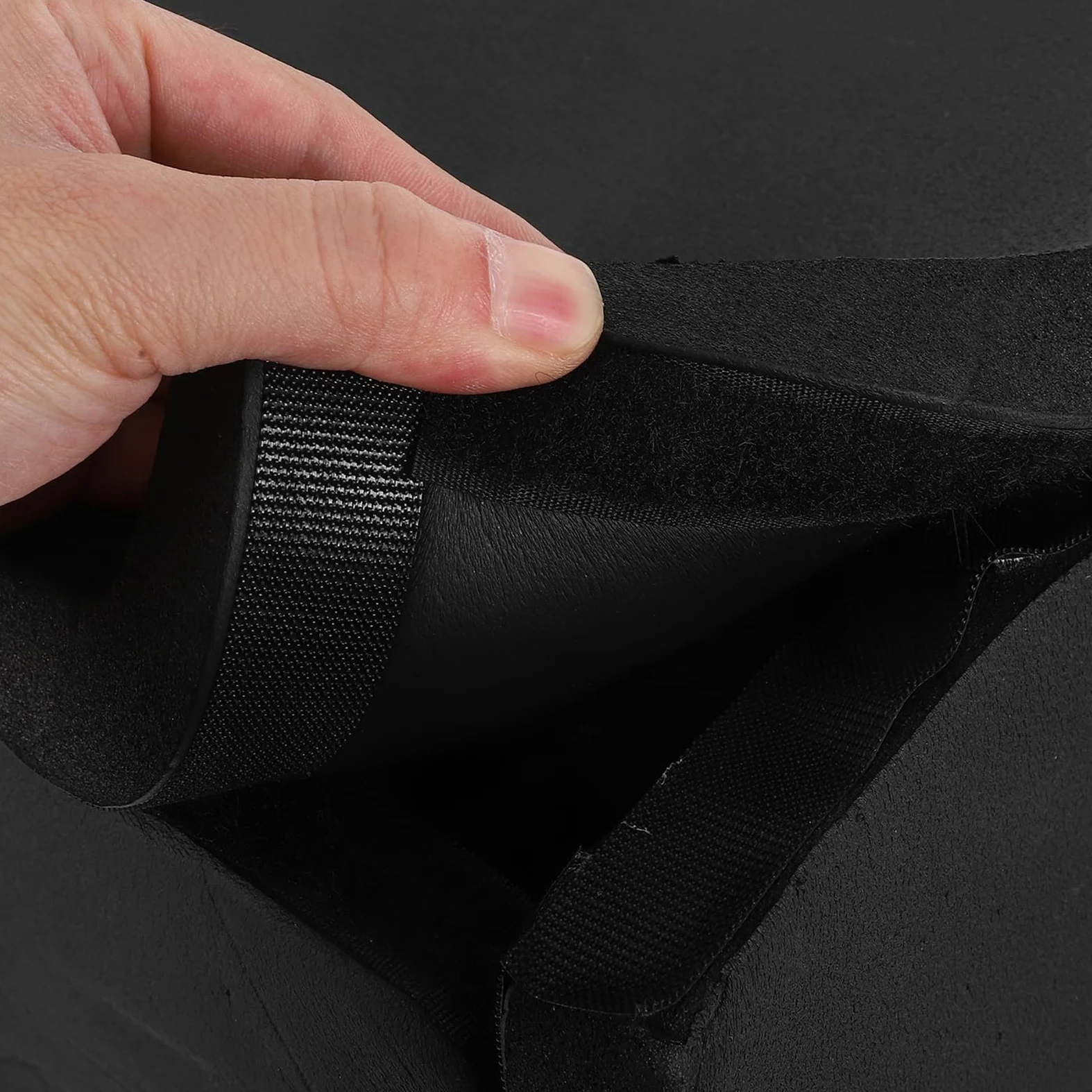 Scatola Insonorizzata per Generatore e Pompa Booster Design Modulare, Materiale Isolante Acustico Nero, Soppressione del Rumore per Uffici e Ambienti Sensibili