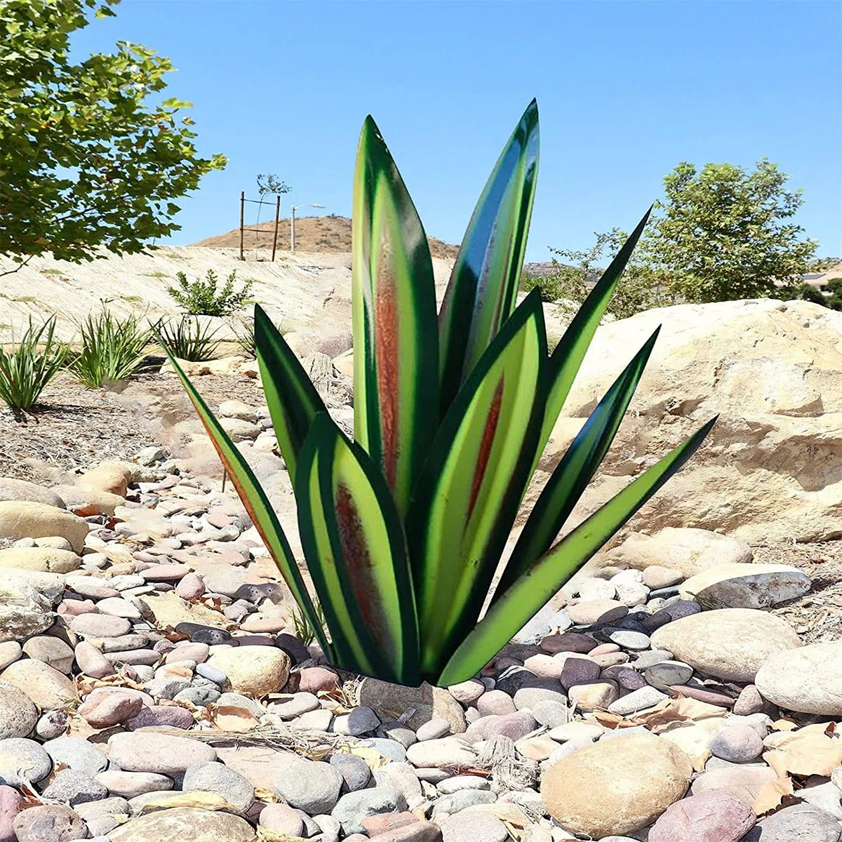 Generico Scultura Rustica Tequila, pianta di Agave Rustica in Metallo Fai da Te da 35 cm per Esterni, Patio, Giardino, Cortile, Prato, Ornamenti, Statua Decorativa per Giardino, Oro (Verde)