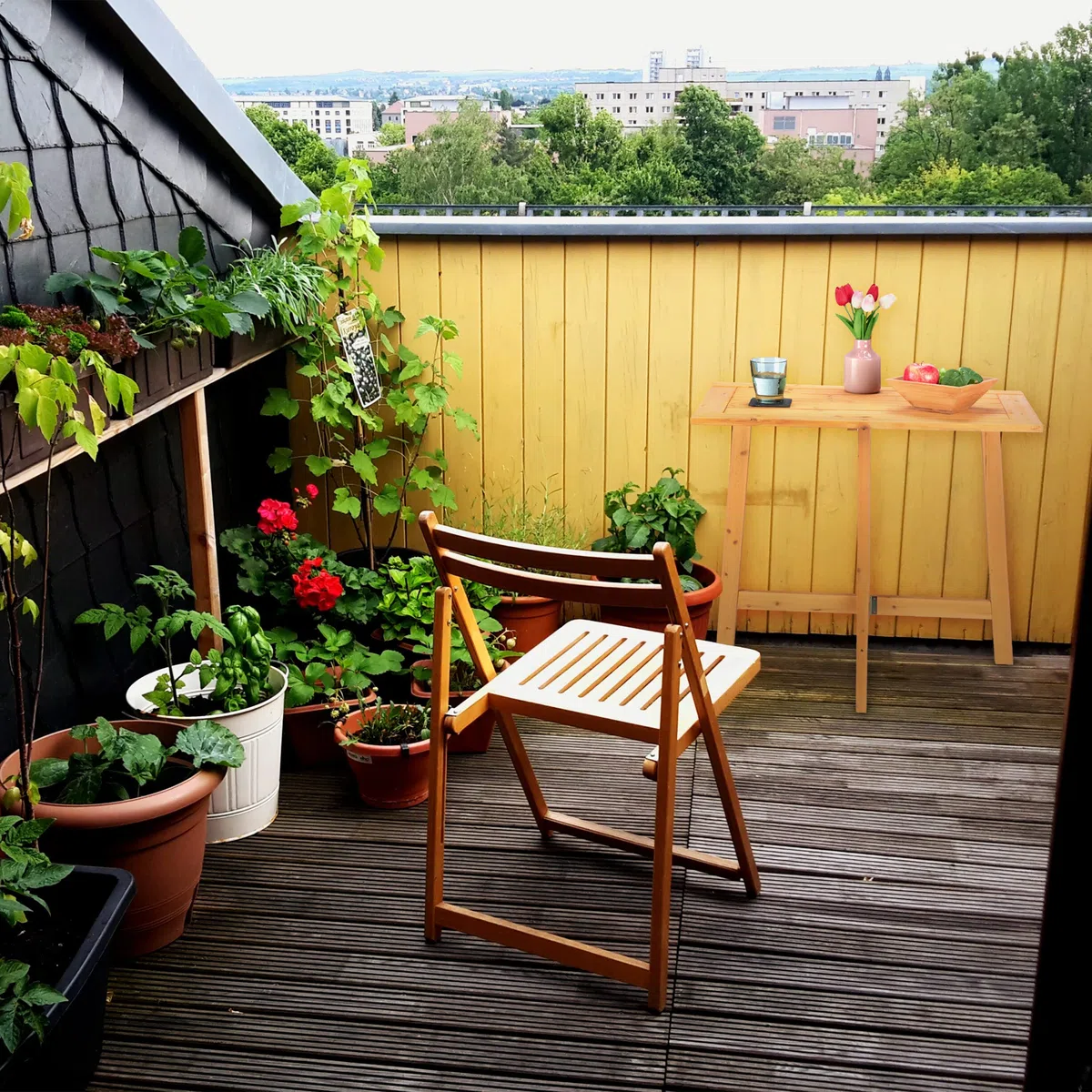 Relaxdays Tavolino Pieghevole, da Parete, Balcone e Giardino, Legno di Abete, Outdoor, HxLxP: 73x80x50 cm, Naturale