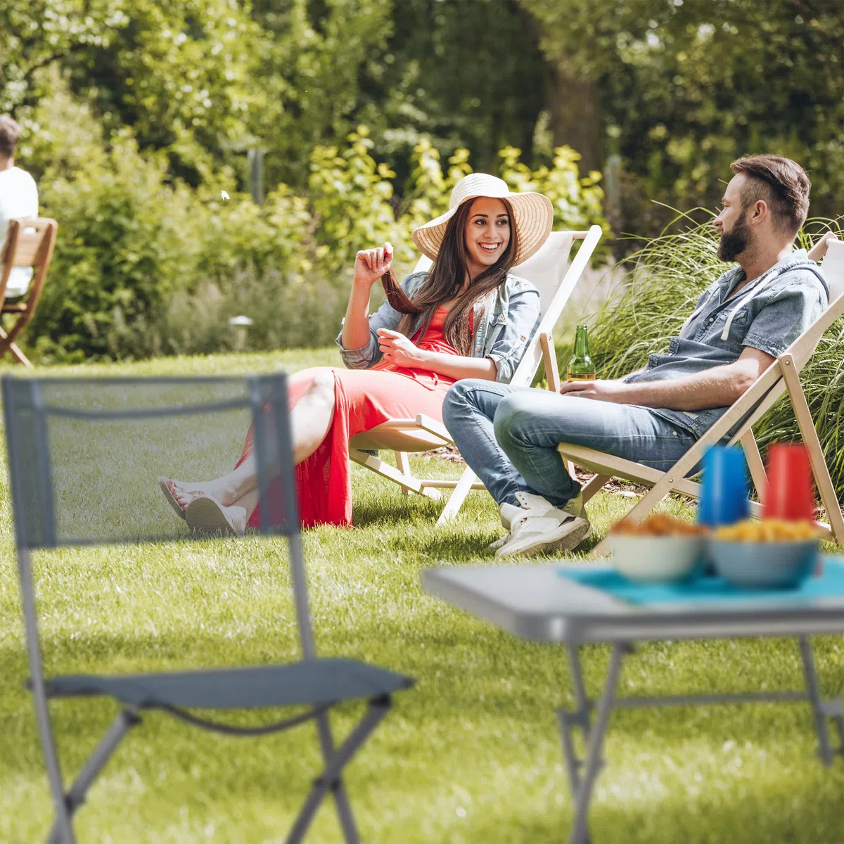 Relaxdays Sedia Pieghevole da Balcone Metallo Plastica Seduta da Giardino HxLxP: 87 x 46 x 48 cm, Grigio Antracite