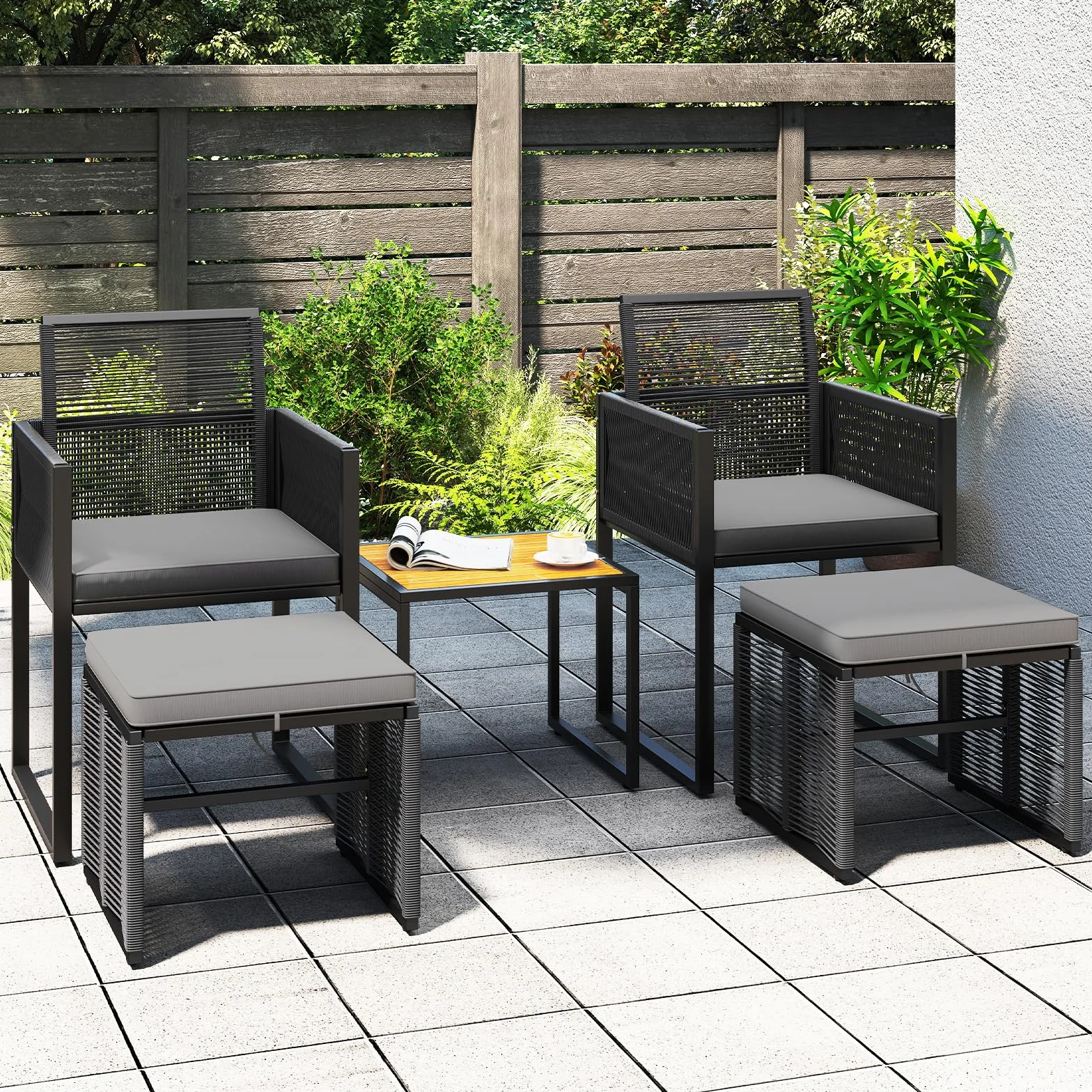 COSTWAY 5 Pezzi Set da Esterno in Rattan PE con Cuscini | Set Mobili da Giardino con Sedie Poggiapiedi e Tavolino da Caffè, Poltrone Lounge Salvaspazio per Balcone, Piscina e Cortile