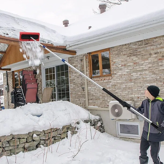 Spazzola telescopica Estensibile per la Neve e Raschietto per Il Ghiaccio per Auto - Strumento Durevole per la rimozione della Neve Invernale da Parabrezza, Tetto e finestrini, Man