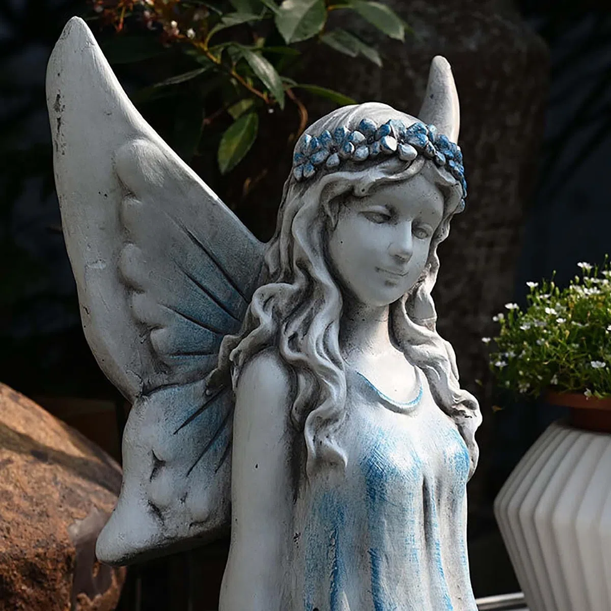 Grande statua da giardino delle fate, 62 cm, statua di fata seduta per esterni, in resina, scultura in resina per patio, cortile, portico, decorazione per la casa
