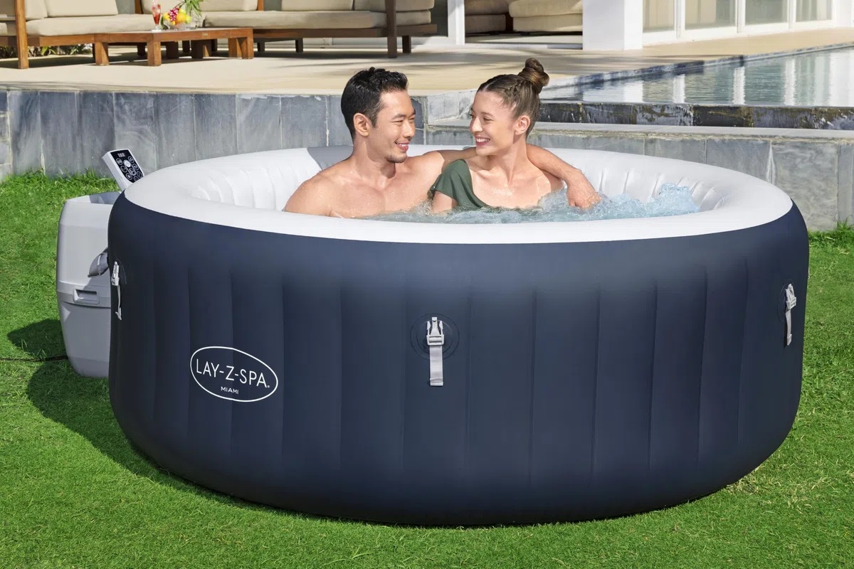 Bestway 6001C Idromassaggio a risparmio energetico Lay-Z-Spa Miami AirJet, 2-4 persone, blu