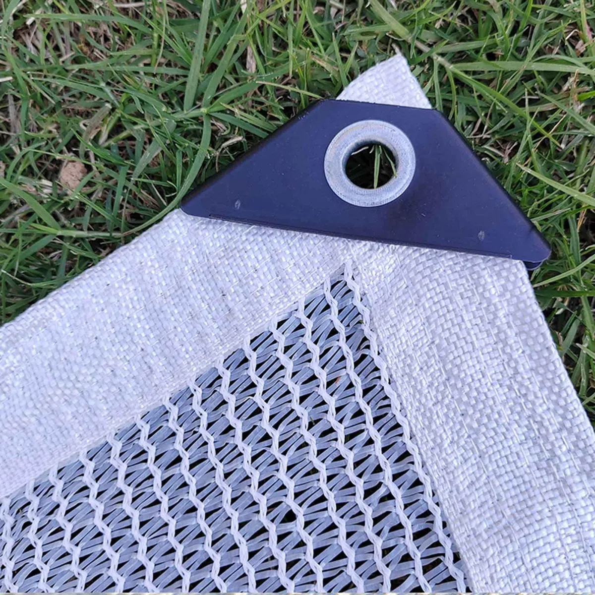 BOHHO 50% Sunblock Shade Cloth, Sun Screen Mesh Plants Greenhouse Cover Fabric,Sunshade Netting for Flowers Plants Patio Lawn Outdoor (Size : 2x6m/6.6x19.7ft)