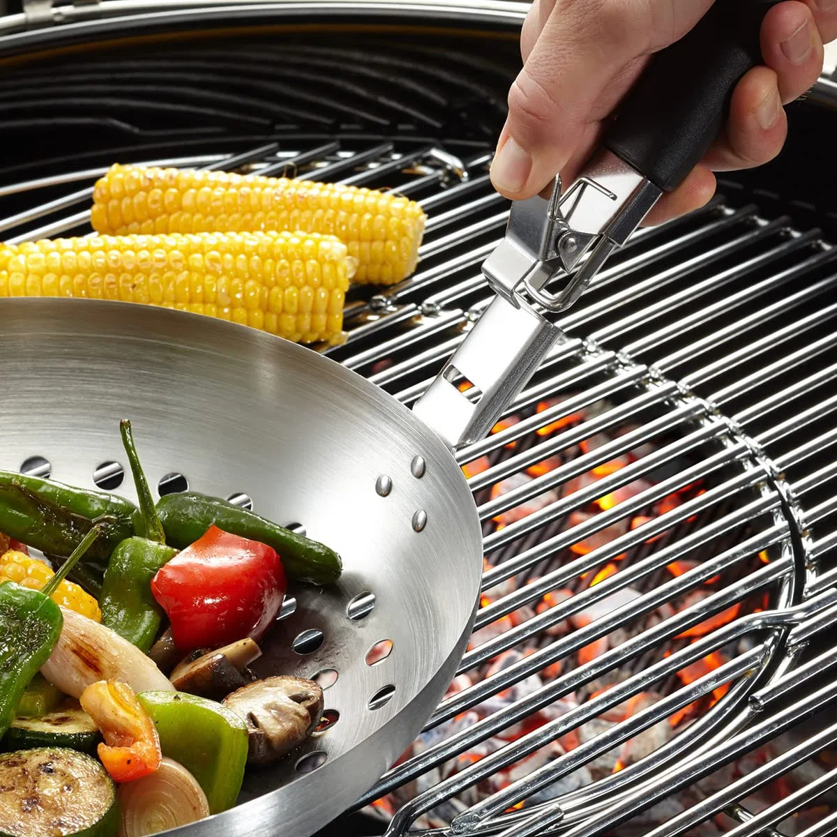 GEFU ge89250 Wok a Verdura Barbecue con Manico Rimovibile in Acciaio Inox 29 x 28,5 x 10 cm