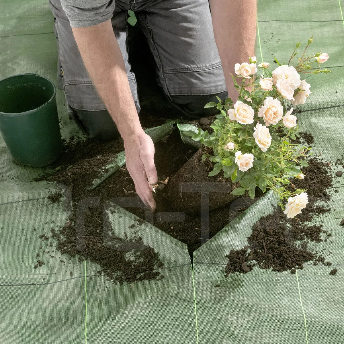 Pro-Tec 130 g/m², tessuto per il controllo delle infestanti da giardino, larghezza 1,2,3,4,5 m (4 m x 5 m)
