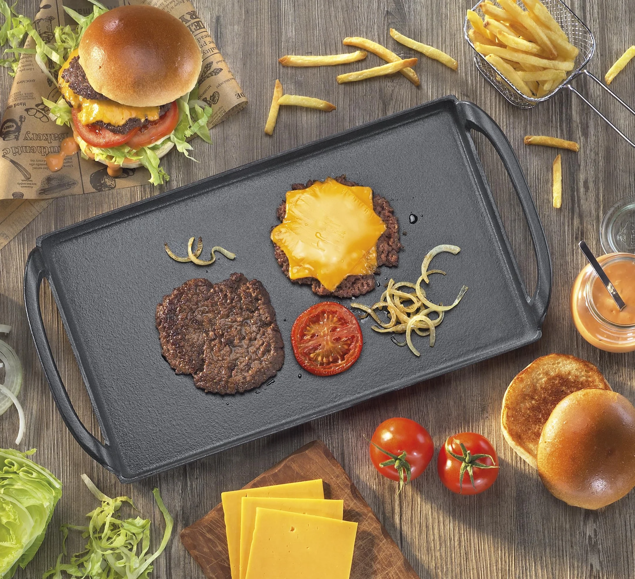 KÜCHENPROFI PROVENCE - Piastra per barbecue Plancha, 38 cm, in ghisa smaltata, adatta a tutti i piani cottura, compresi quelli a induzione, multifunzionale per cuocere, grigliare e servire