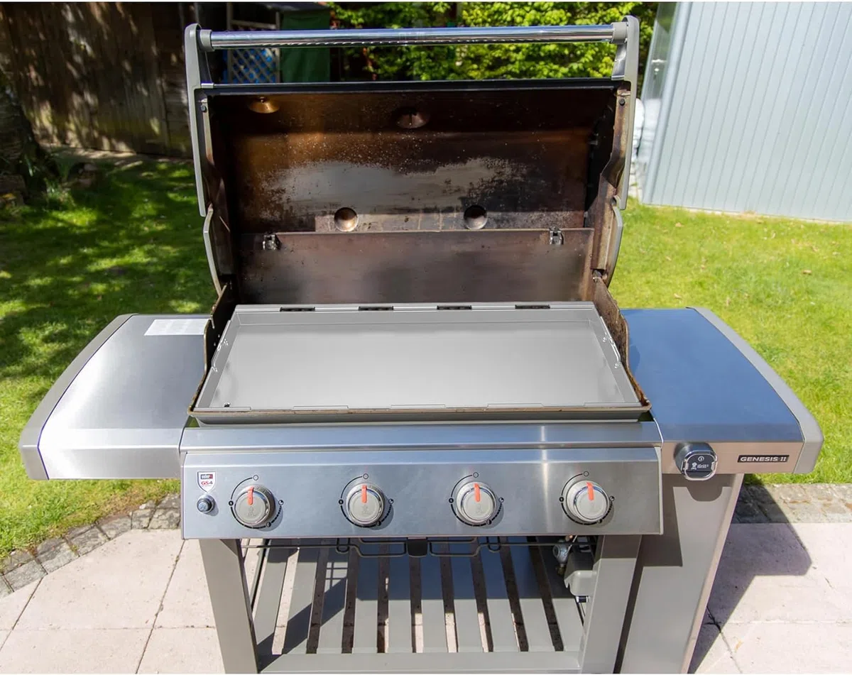 onlyfire Flat Top Piastra per Barbecue in Acciaio Inossidabile per Griglie a Gas Weber Genesis II & II LX 400 Series, Plancha con Sistema di Grasso e Maniglia Staccabile, 82,5 × 47 × 3,8 cm