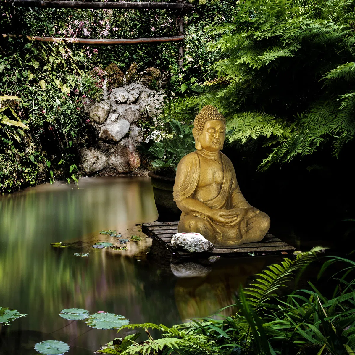Relaxdays Buddha, Figura da Giardino, Resistente alle Intemperie, Buddha Seduto, Poliresina, HBT: 70x45x35 cm, Dorata