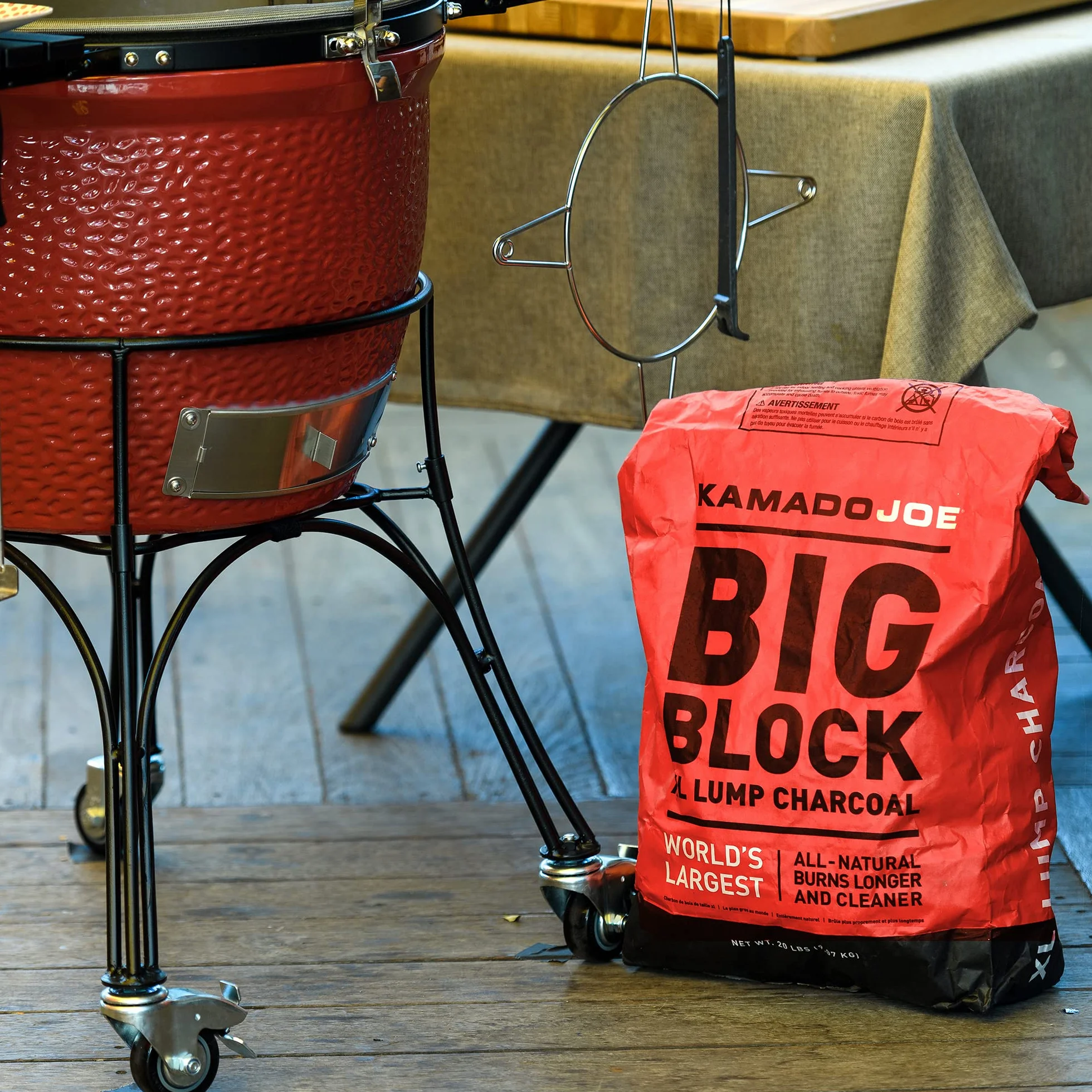 Kamado Joe 9.1kg XL Naturale Riutilizzabile Lump Carbone per Barbecue, Fumatori, Grigliare. Lunga durata fino a 18 ore. (Confezione da 2)