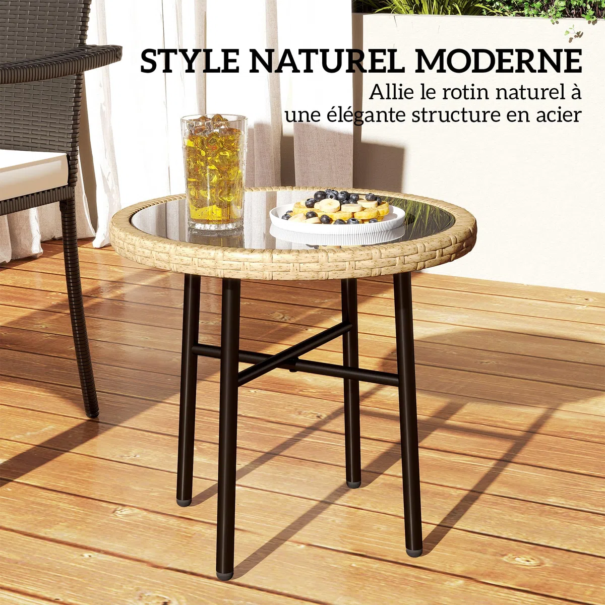 Outsunny Tavolino rotondo da giardino in resina effetto rattan, acciaio e piano in vetro temperato Ø 46 cm, tavolino per soggiorno, balcone, piscina, naturale