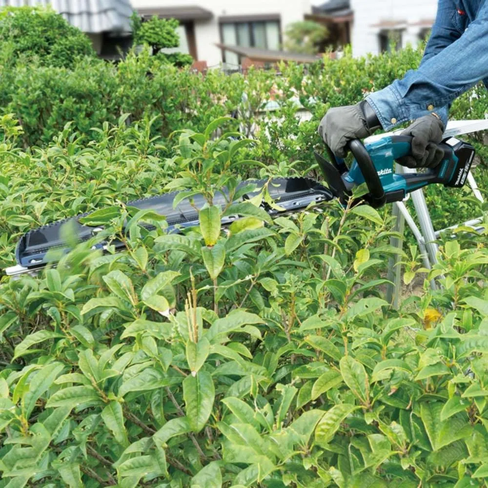 Makita DUH606Z 18V Li-Ion LXT Brushless 60cm Tagliasiepi - Batterie e caricabatterie non inclusi