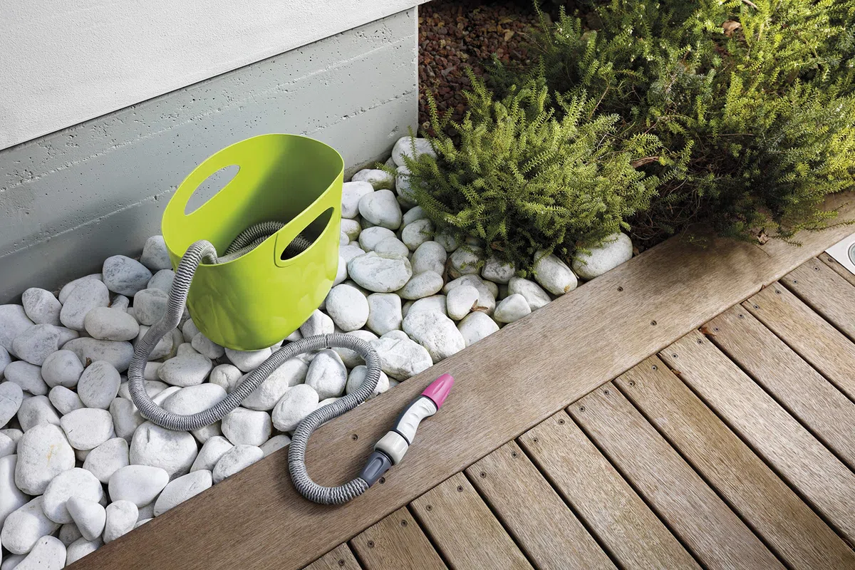 GF Garden, Aquapop 15, Tubo Estensibile da Giardino 15 Metri, in Kit pronto all’uso, con pratica Borsa di Plastica Contenitore, Verde Lime, per l’Irrigazione di Giardini, Balconi, Terrazzi e Verande