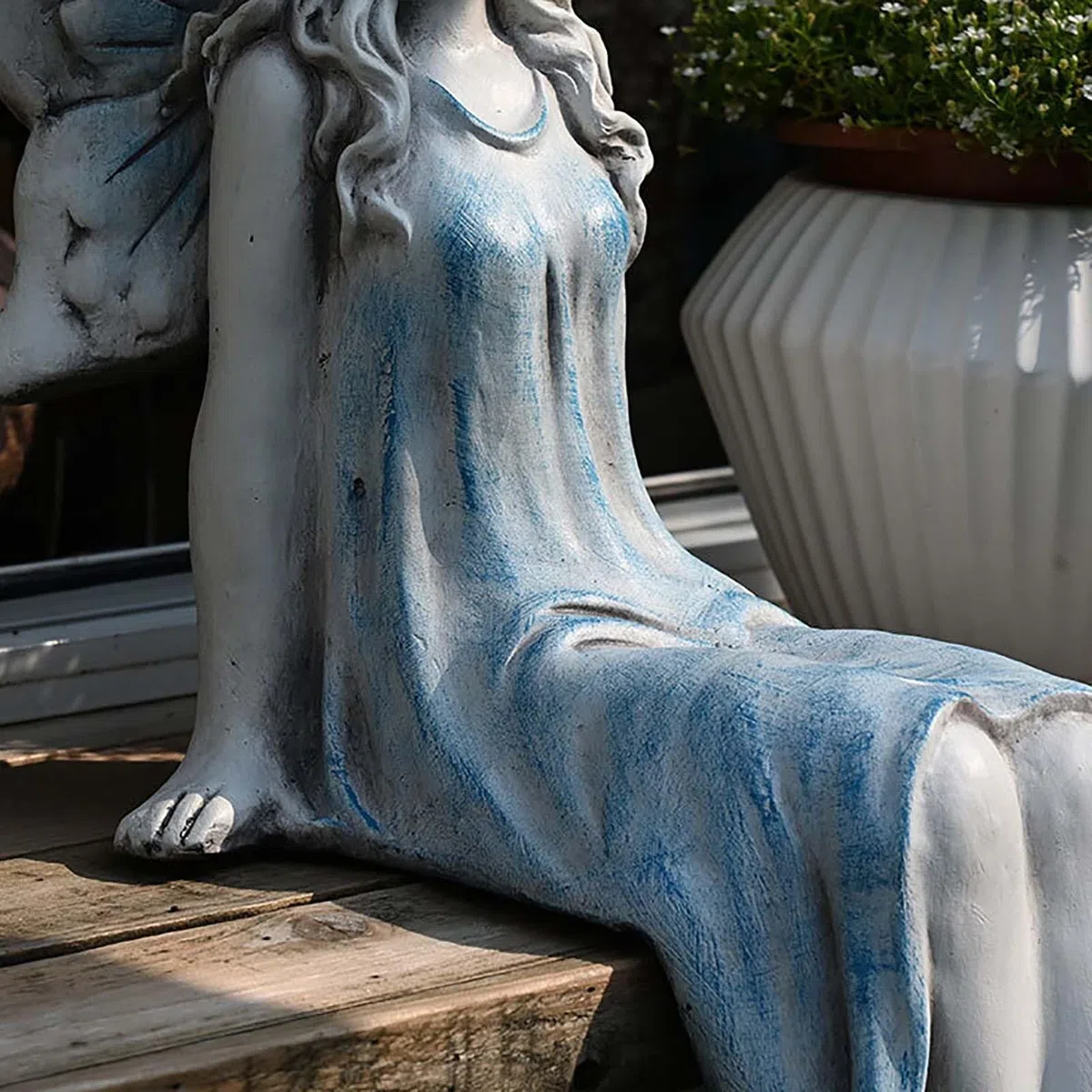 Grande statua da giardino delle fate, 62 cm, statua di fata seduta per esterni, in resina, scultura in resina per patio, cortile, portico, decorazione per la casa