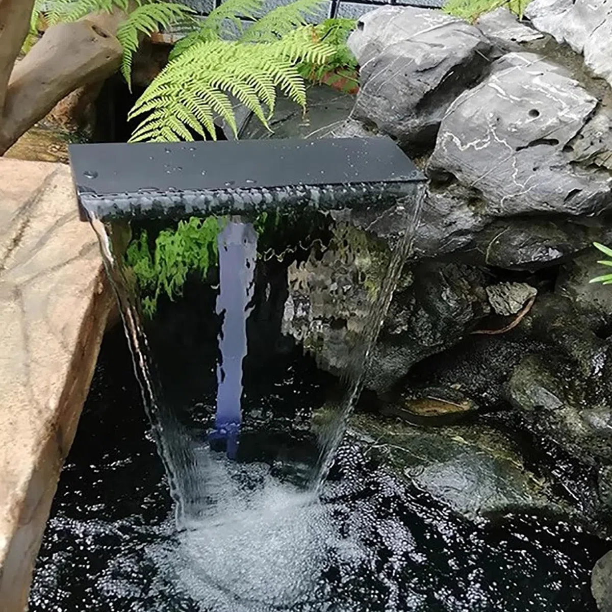 Fontana a cascata da parete per esterni per piccoli stagni patio giardino giardino zen accento cascata scultura tranquilla