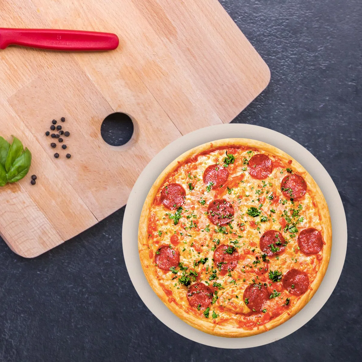 Pietra da Forno Rotonda in Cordierite 28 Cm, Teglia per Pizza e Pane Antiumidità, Strumento di Cottura Resistente al Calore per Forno Domestico e Griglia