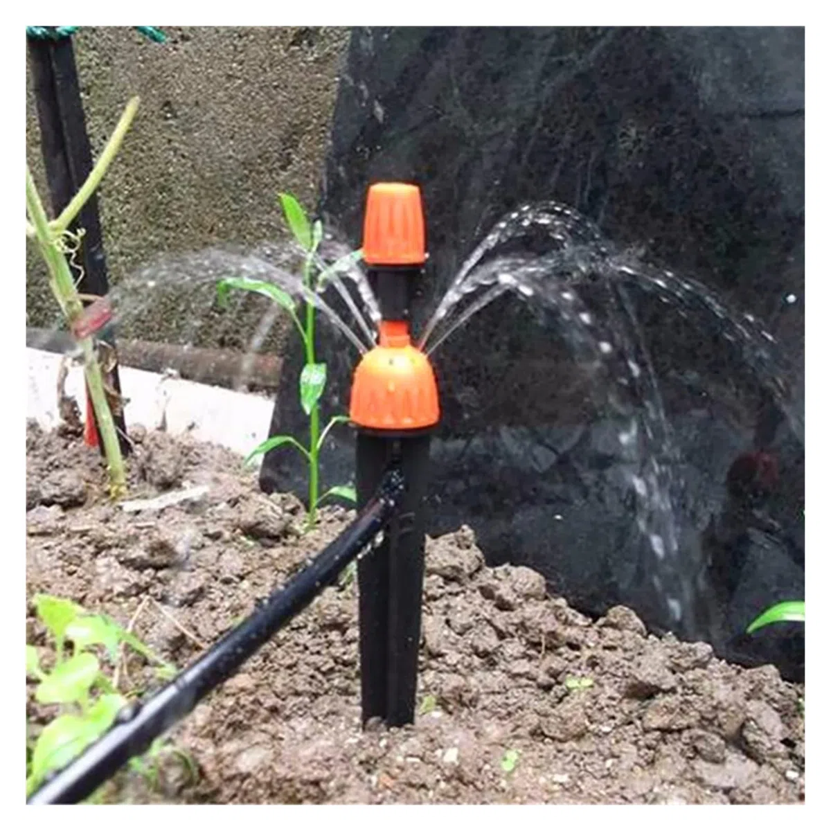 Sistema di irrigazione a pioggia for prato da giardino Micro irrigatore regolabile e gocciolatore 2 funzioni Strumenti agricoli Irrigazione a goccia Tubo da 4/7 mm 100 pezzi(Orange)