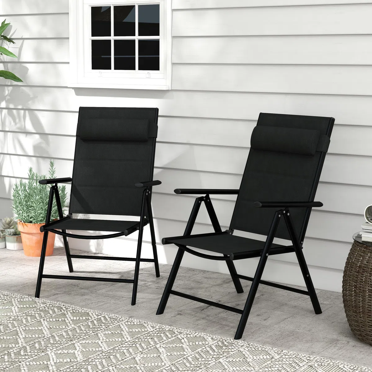 Outsunny Set 2 Sedie Pieghevoli Schienale Reclinabile 54x67x108 cm Nero | Poggiatesta Imbottito, Sedie da Giardino, Alluminio, Tessuto a Rete e Poliestere