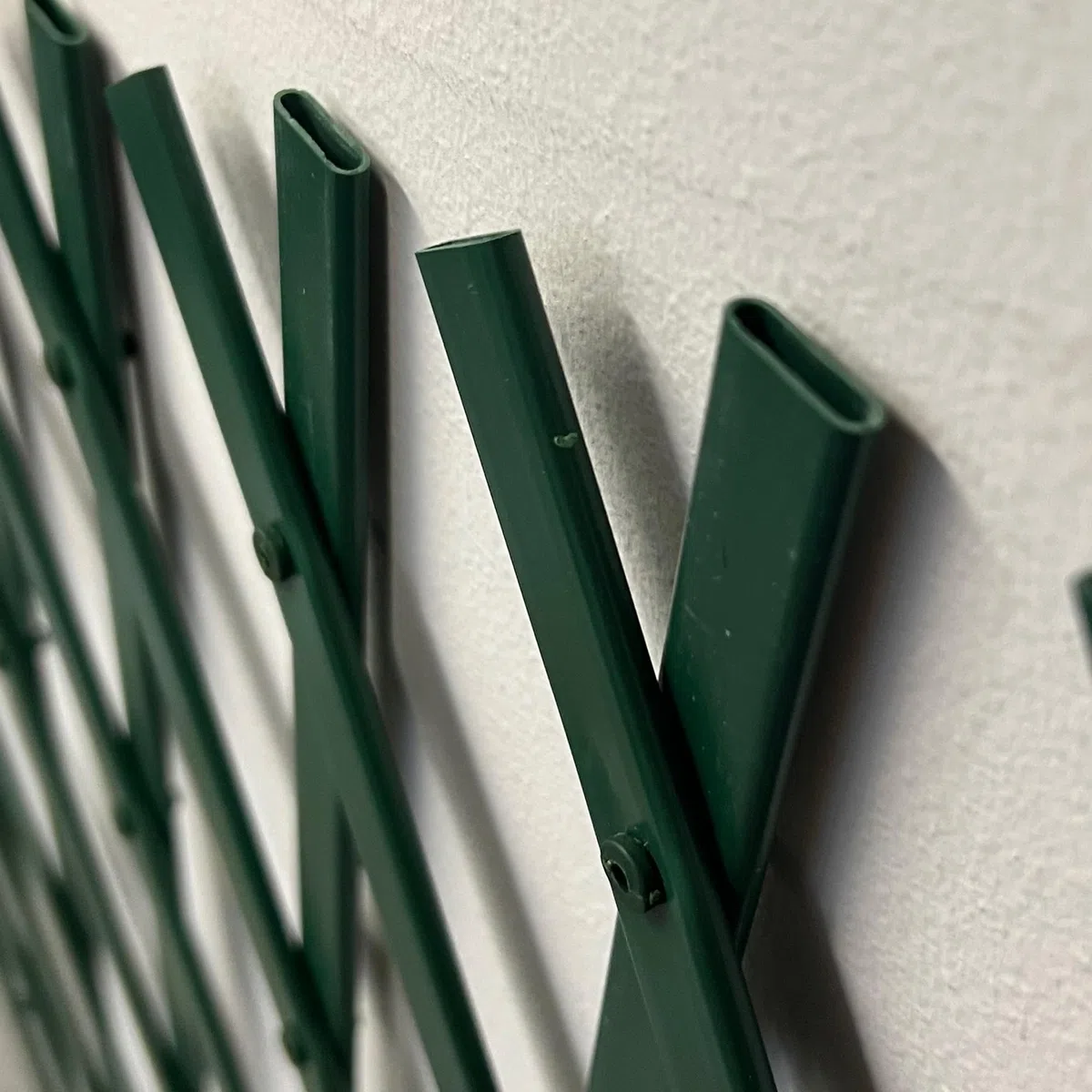 TENAX Treplas 100x300 cm, Verde, Traliccio Estensibile in PVC per Sostegno a Muro di Fiori e Piante Rampicanti