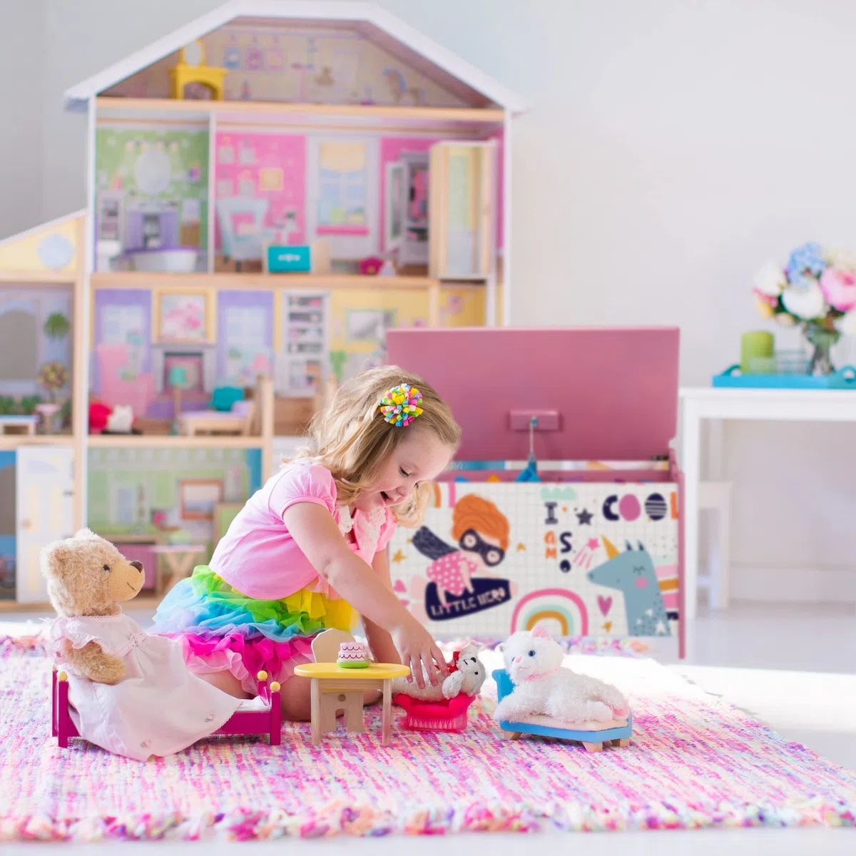 Relaxdays Cassapanca Organizer, Portagiochi per la Cameretta, Design Super Girl, MDF, HxLxP: 39x60x36,5 cm, Rosa/Bianco