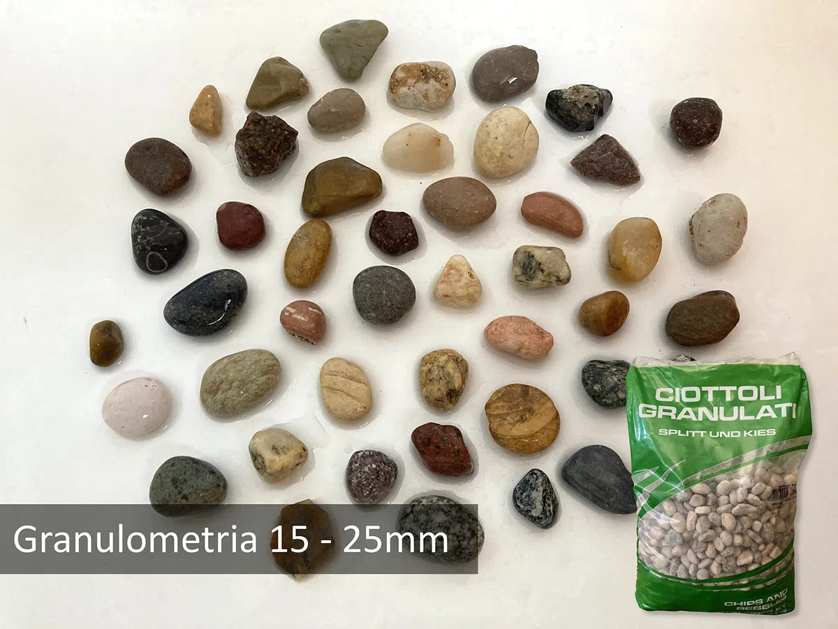 Sassi Ciottoli Fiume Naturali Decorativi per Esterno Granulometria 15-25mm Sacco da 25kg