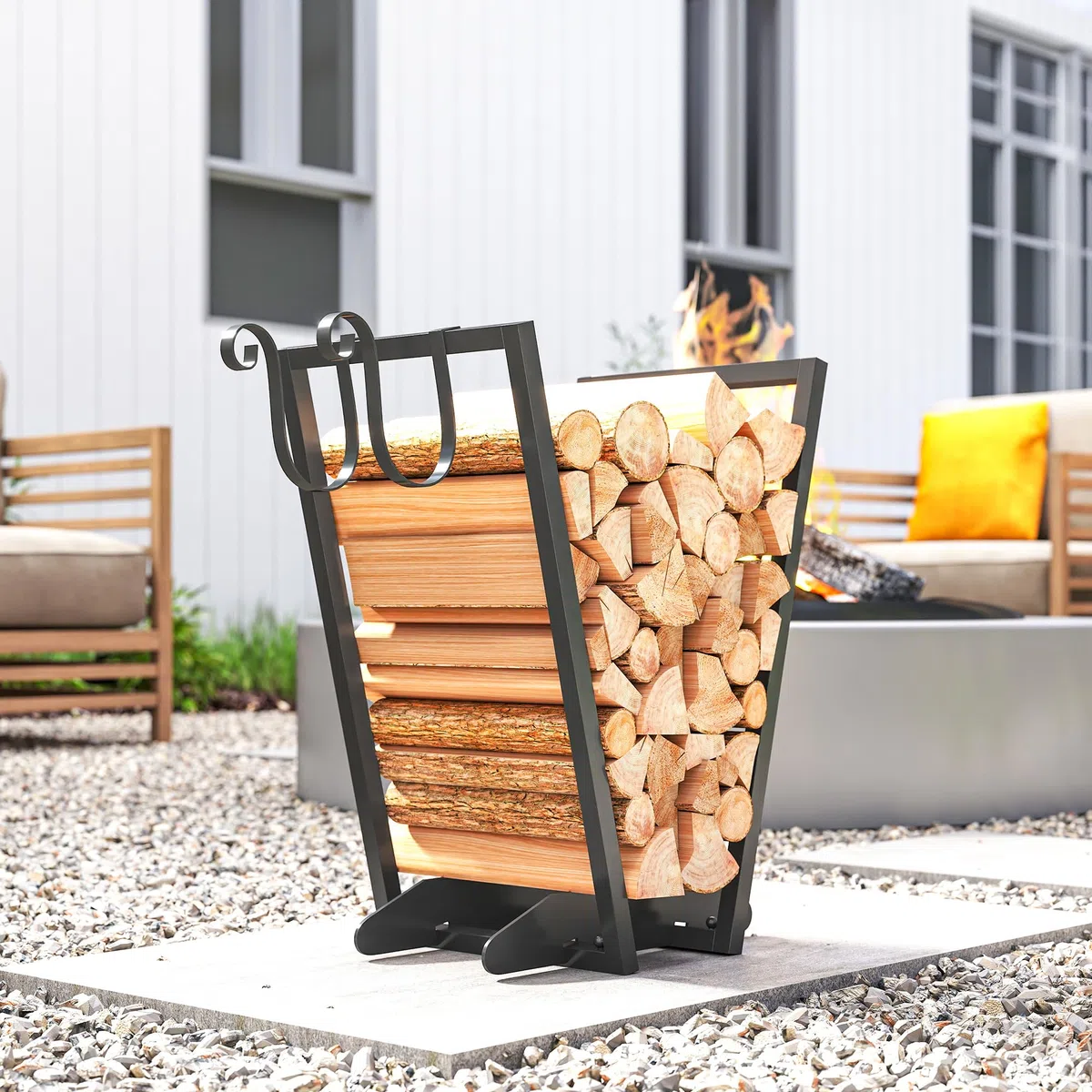 Outsunny Scaffale Portalegna da Esterno e Interno con Ganci in Acciaio, Legnaia Design Moderno con Base Rialzata, 45x32x58cm, Nero