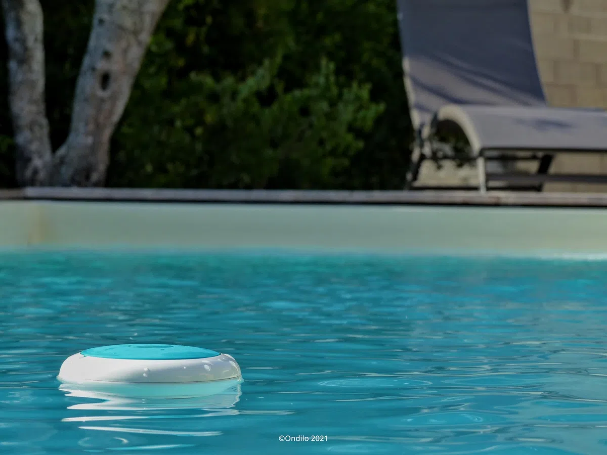 ICO Pool V2 Clore Brome - Analizzatore d'acqua per piscine trattate con cloro o bromo - Misurazioni pH, ORP, temperatura ogni ora - Raccomandazioni sul tuo smartphone