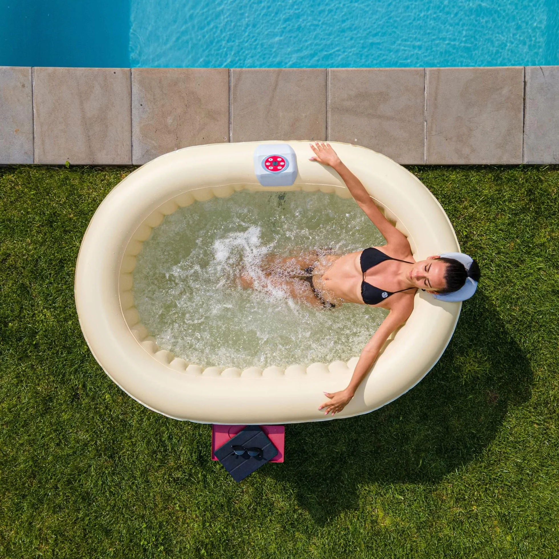 Vasca Idromassaggio gonfiabile, ovale, 190x120x65cm (550L/145GAL) con Pompa Integrata 30W