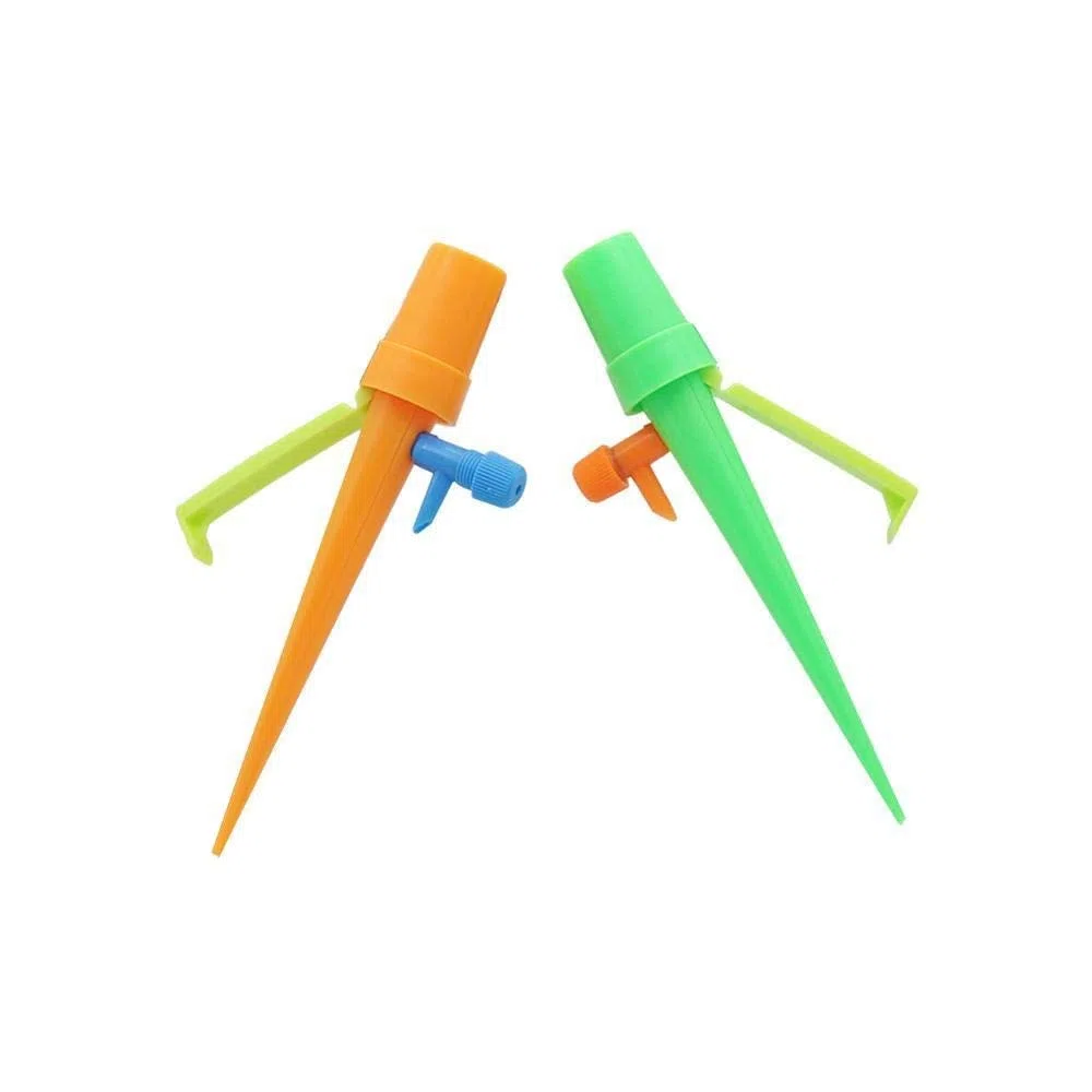 Tubo flessibile da giardino con connessione rapida Pianta in vaso Spiked Watering Gocciolatore regolabile dispositivo Automatic Self Watering Giardino Balcone Waterers bottiglia di irrigazione 50 Pc