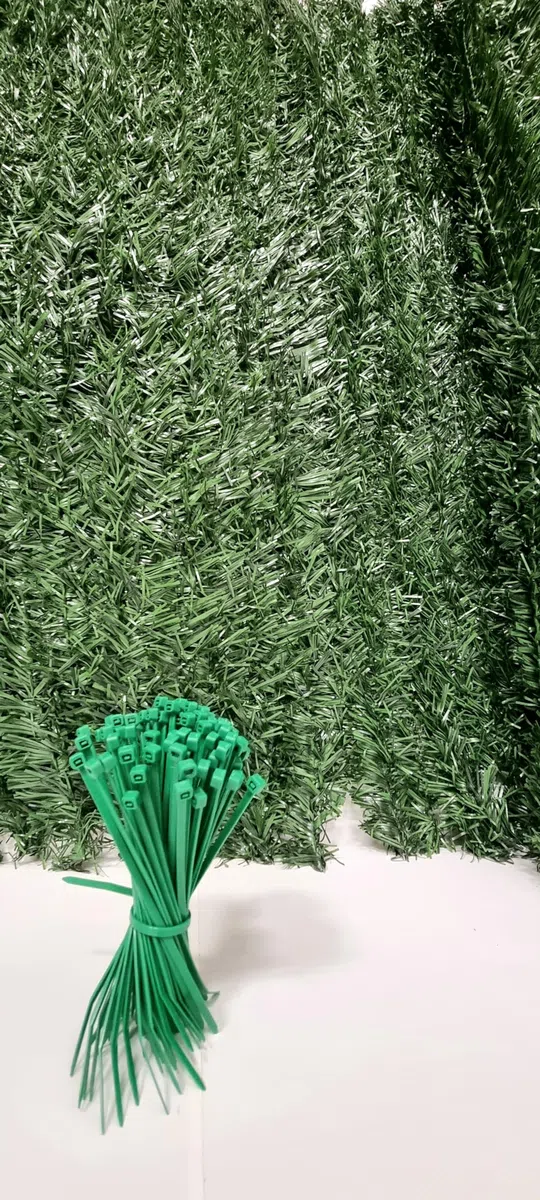 Pinto FERRAMENTA Siepe Finta Artificiale Ultra Coprente Rotolo Rete Frangivento Ornamentale Foglia Edera Sintetica Ringhiera Terrazzo Balcone Giardino Recinzione (Abete, 1X3mt)