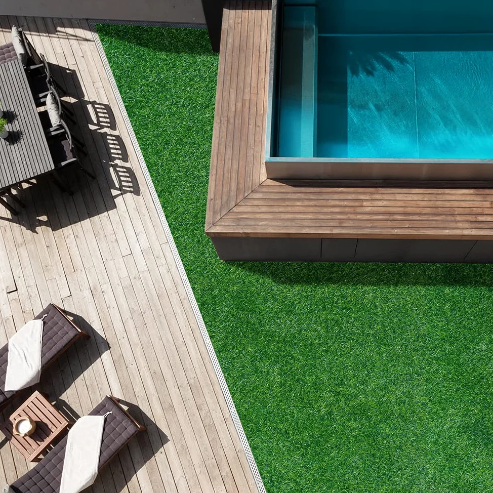 OLIVO.Shop - LUXURY SOFT GRASS GREEN Erba sintetica per giardini e terrazze, Prato sintetico 40 mm drenante, Manto erboso a rotoli artificiale, varie misure (Metri 1x1)