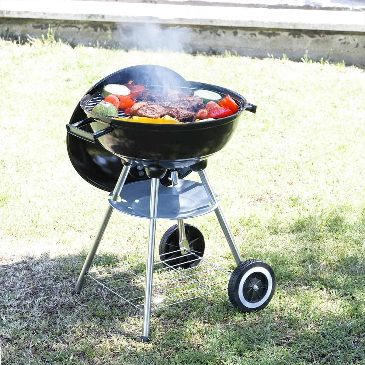 Barbecue Tondo con Coperchio e 2 Ruote BestBQ