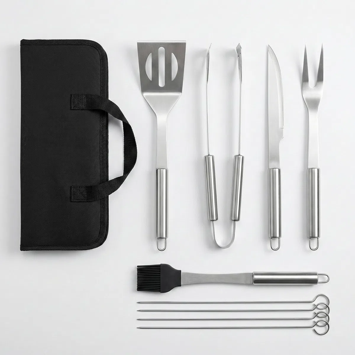Set 9 Pezzi Utensili Barbecue – Attrezzi BBQ in Acciaio Inox con Custodia – Accessori Completi per Barbecue, Grigliate, Camino e Cottura al Forno