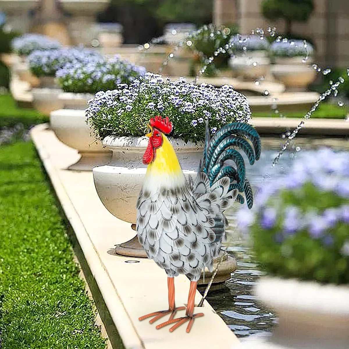 Statua esterna del rubinetto in metallo, decorazione del pollo del giardino, cortile sculture d'arte per cucina fattoria cortile giardino prato arredamento (bianco)