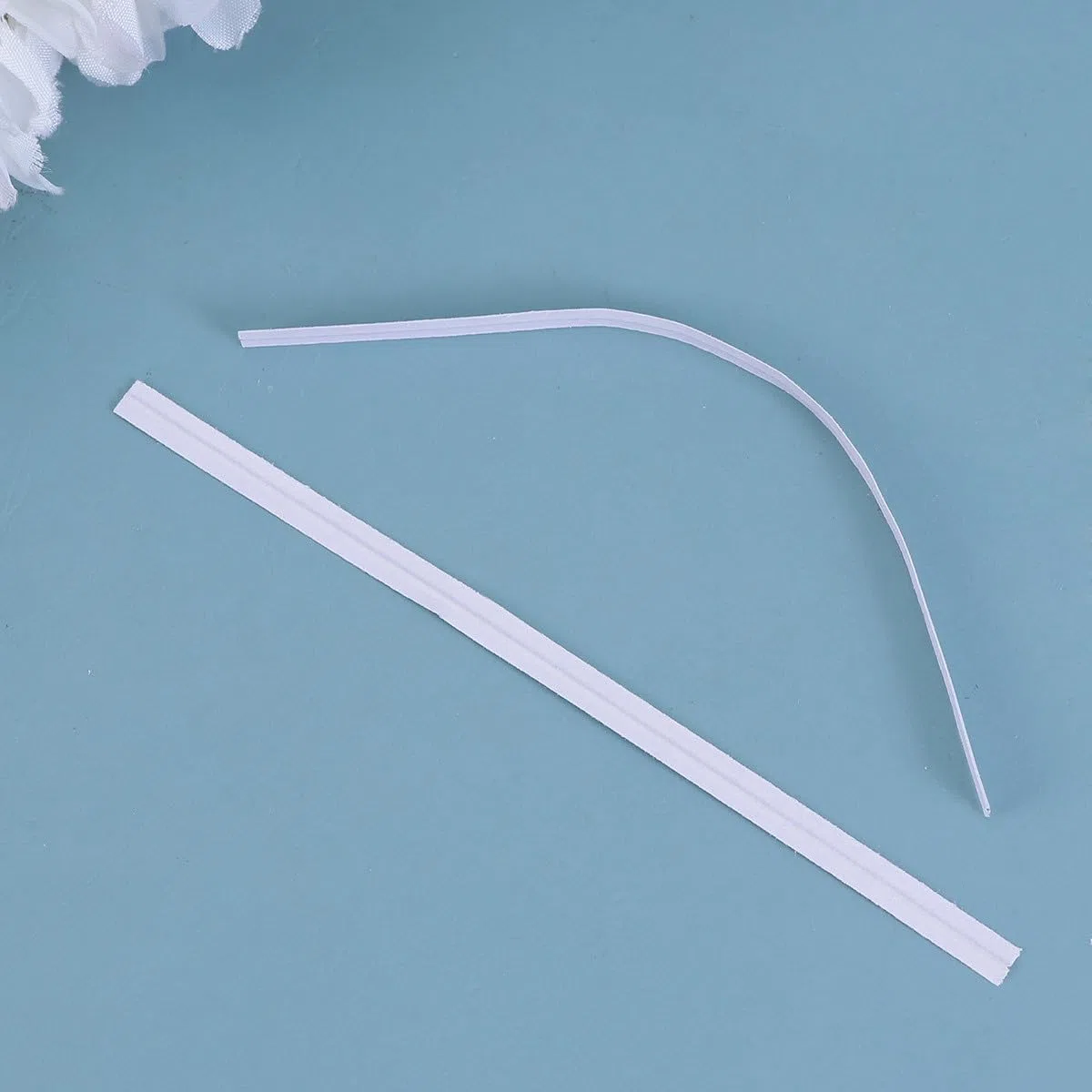 Didiseaon Filo di Ferro Rivestito in Carta Bianco 10cm per Legare Sacchetti Alimentari e Confezioni, Non Facile da Rompere, Sicuro per Imballaggi Alimentari e Panetterie, Confezione da 1000
