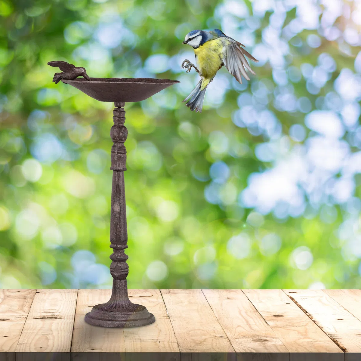 Relaxdays Fontana per Uccelli a Colonna, Decorazione da Giardino, Mangiatoia, per Uccelli Selvatici, H40 cm, Marrone