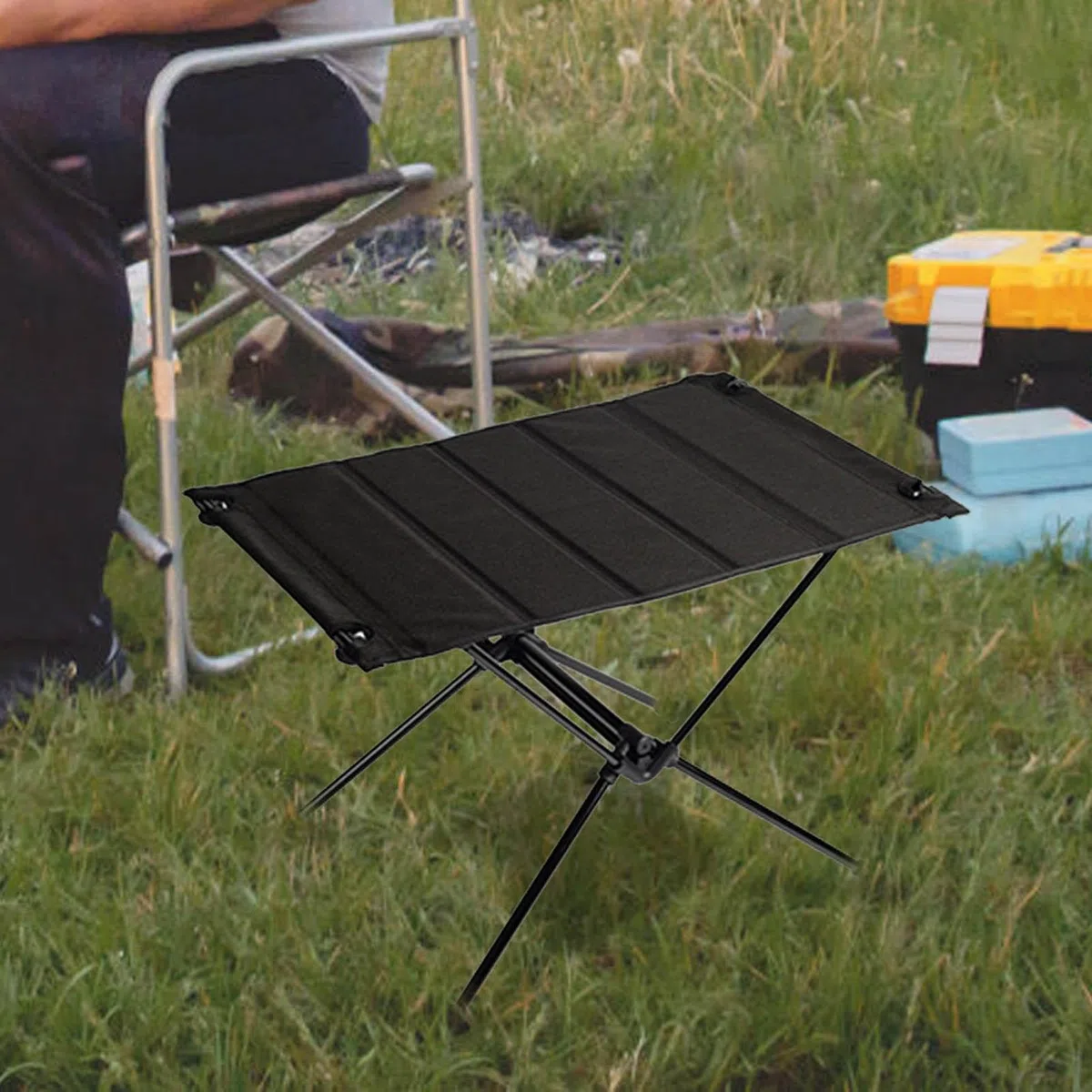 Tavolo da picnic pieghevole | Tavolo da campeggio portatile in lega di alluminio | Tavolo pieghevole compatto e resistente per campeggio, patio, barbecue, pic-nic, feste, viaggi | alluminio | Tavolo pieghevole compatto e resistente per campeggio, patio, b