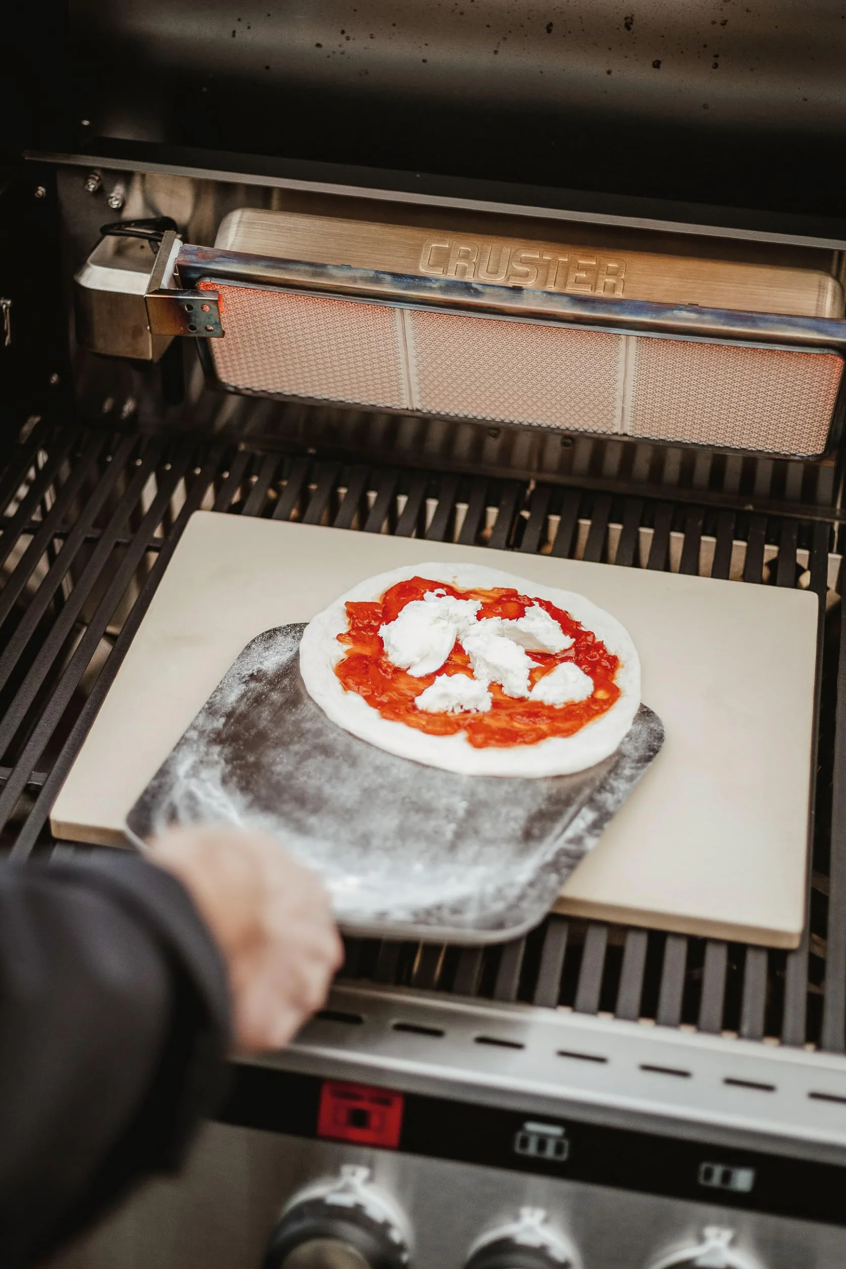 Enders Pala per pizza Enders forata in acciaio inox con impugnatura ergonomica soft touch - 8770