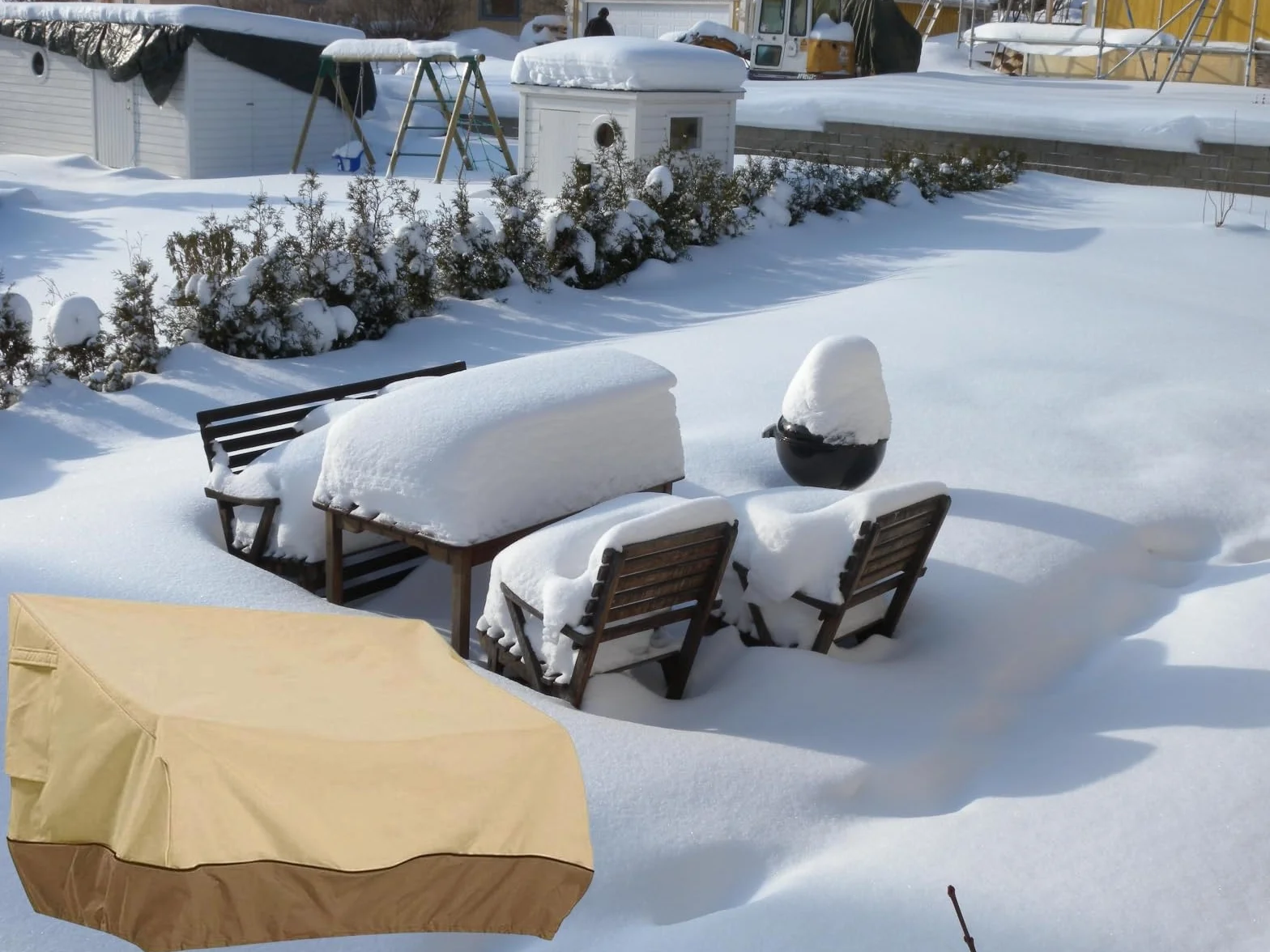 Copertura esterna impermeabile, rivestimento per divano esterno, Oxford 210D impermeabile per mobili da giardino o terrazza, copertura di protezione per giardino (147x83x79CM)