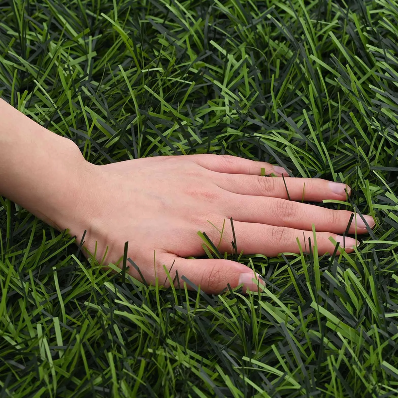 vidaXL Recinzione Artificiale Verde chiaro 1 x 10 m PVC e Acciaio, Recinzione in erba artificiale, schermo per patii, pannelli rettangolari, proteggi il tuo giardino all'aperto