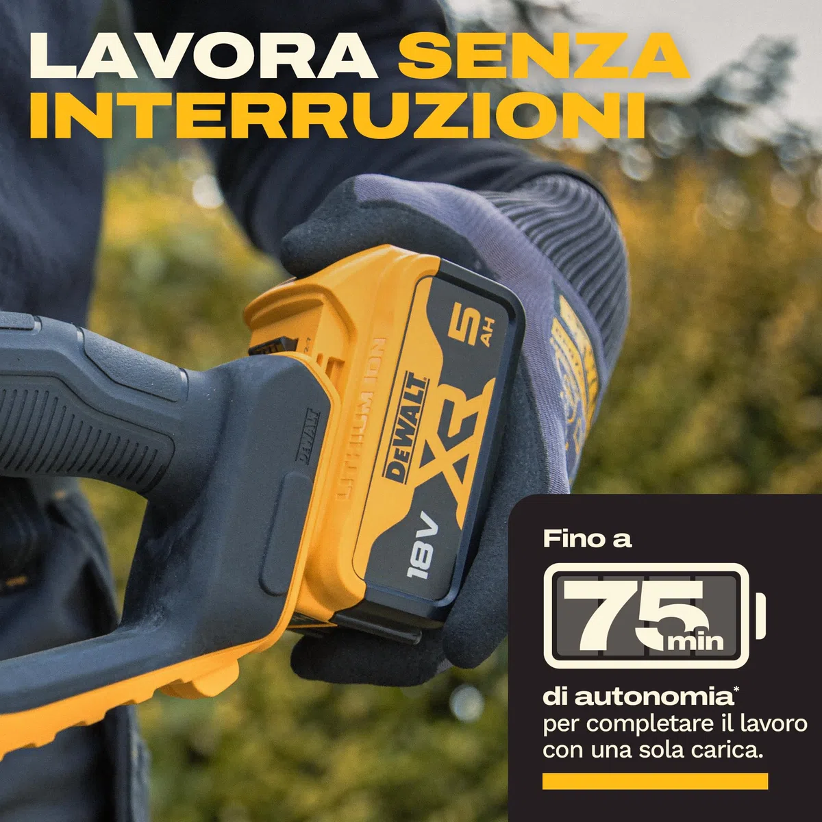 DEWALT Motosega Compatta Brushless 30cm 18V XR, progettato per tagli rapidi e precisi grazie alla sua robusta lama da 55 cm e allo spazio di 19 mm, Solo Utensile, DCM565N-XJ